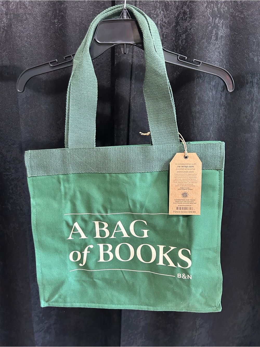 Barnes and Nobel 'A Bag of Books' Canvas Tote